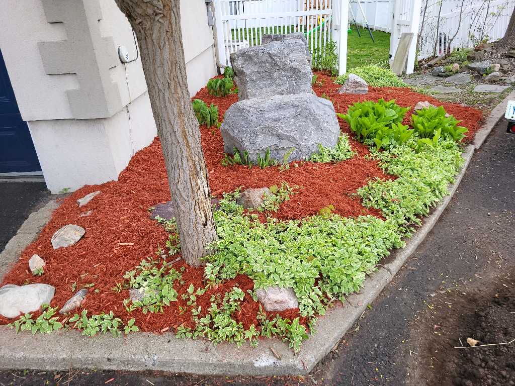 Lahey's Lawn Care