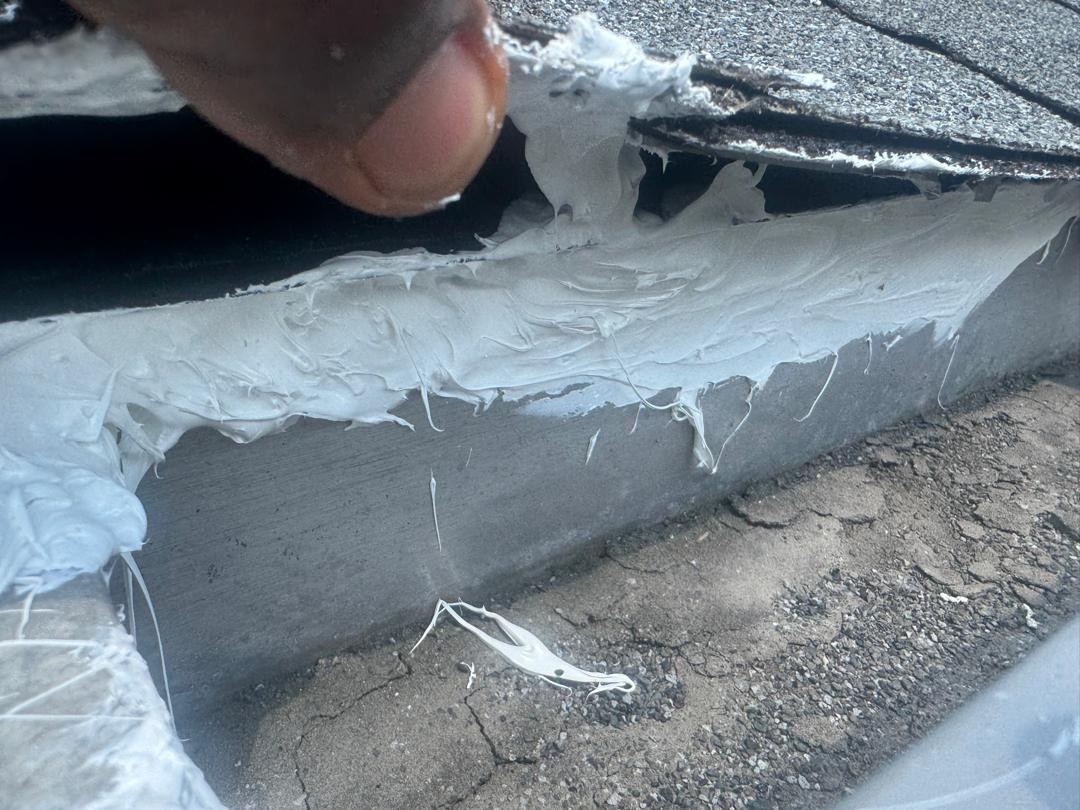 Gutter Inspection ($199 + taxes) For 3000 squarefoot home or below